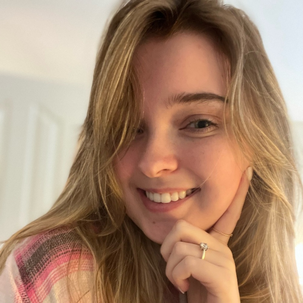 Meet your Posher, Kelly